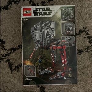LEGO Star Wars Imperial Walker Combat Machine in Gray and Red